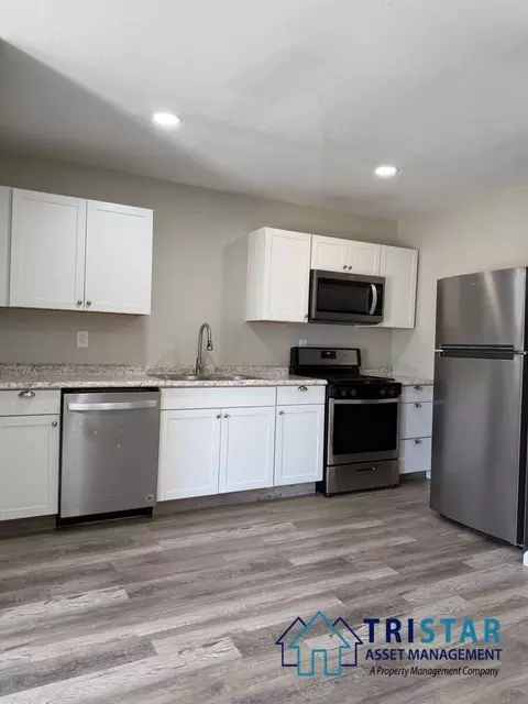 12227 Woodside Ave #STE B, Winter Gardens, CA 92040