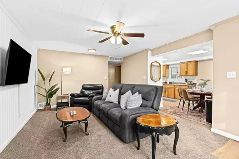 E Hayes Ave, Hazel Park, MI 48030