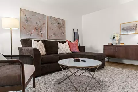 2 Nd St #1032313P, Mount Clemens, MI 48043