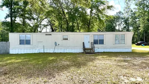 524 Arnall Dr, Allenhurst, GA 31301