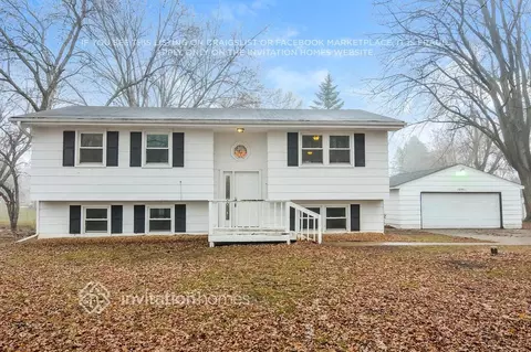 16901 Whitewood Ave, Prior Lake, MN 55372