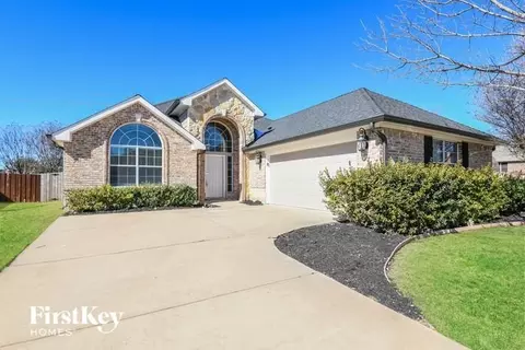 3001 Glenbrook Dr, Midlothian, TX 76065