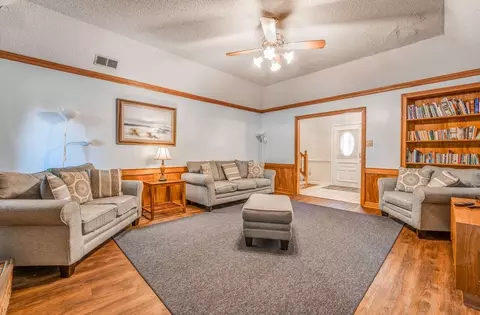 Kevin Dr, Bartlett, TN 38135