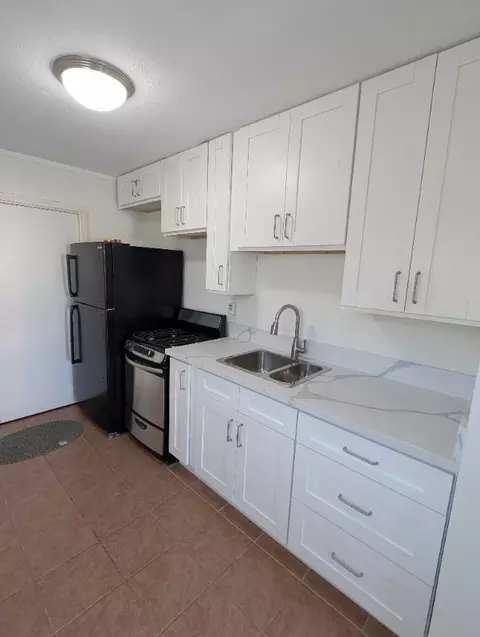 412 E 4th St, National City, CA 91950