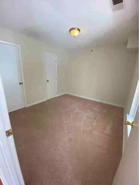 1230 University Ct #002, Raleigh, NC 27606