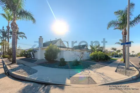 9382 Molokai Dr, Huntington Beach, CA 92646