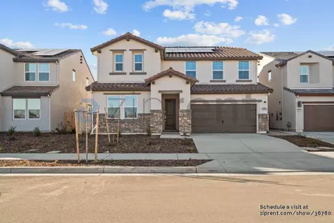 15889 Mavericks Ln, Lathrop, CA 95330