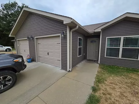 1423 Mclain St #2, Newport, AR 72112