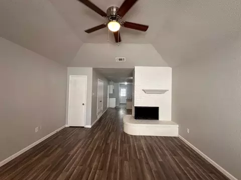 6317 Shasta Trl, Fort Worth, TX 76133