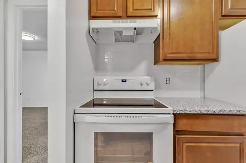 4838 S Semoran Blvd #902, Orlando, FL 32822