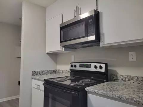 3123 Woodpecker Ct, Raleigh, NC 27610