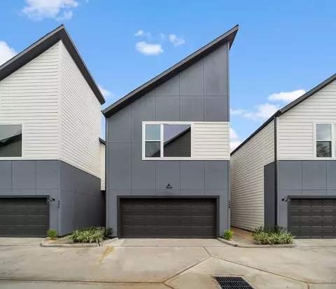 24 Bucan St #A, Houston, TX 77076