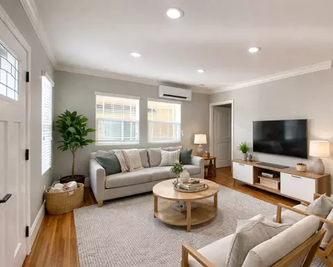 2952 B St, San Diego, CA 92102