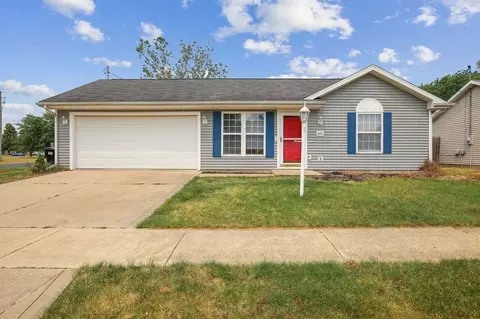 805 S Sunny Ln, Urbana, IL 61802