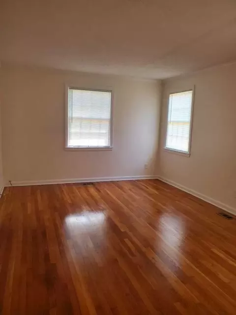 620 E 53rd St, Savannah, GA 31405 photo 4