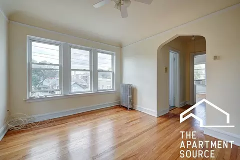 2944 N Albany Ave #3, Chicago, IL 60618