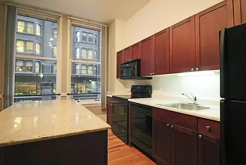 343 S Dearborn St, Chicago, IL 60604