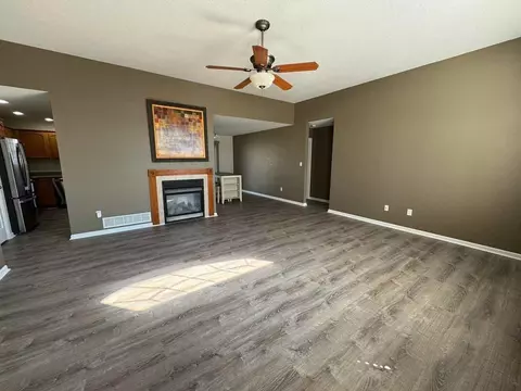 2603 Oakfield Dr, Columbia, MO 65202