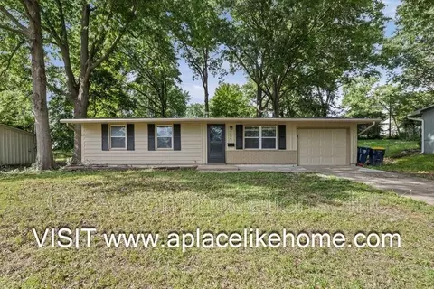 8506 E 91st Ter, Kansas City, MO 64138
