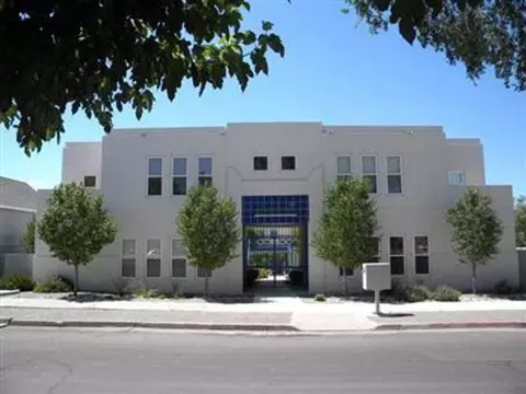 401 High St SE #1, Albuquerque, NM 87102