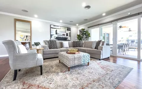 ne 57th ct, Oakland Park, FL 33334