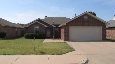 2217 96th St, Lubbock, TX 79423
