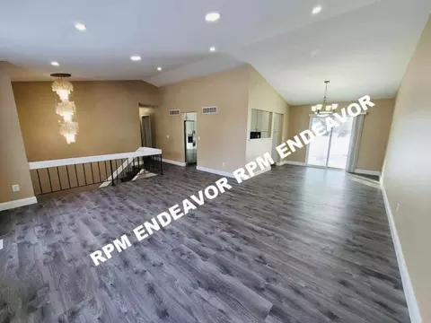 2029 Kentmore Ln, Chesterfield, MO 63017