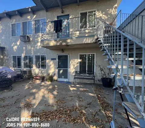 3460 Columbia Dr, La Verne, CA 91750