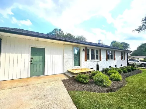 119 Chipley Ln, Greenville, SC 29605