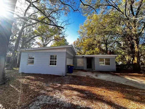 1648 Loyola Dr N, Jacksonville, FL 32218
