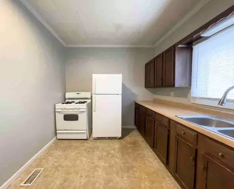 118 N Martin St, Muncie, IN 47303