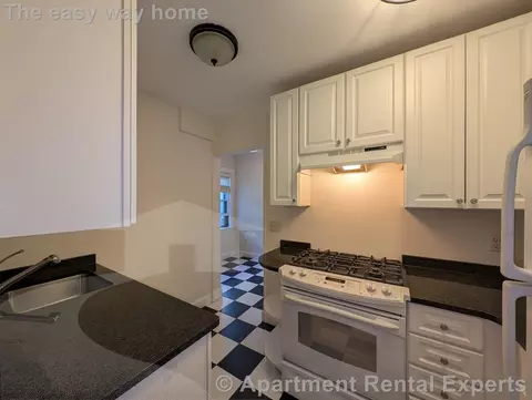 11 Story St #23, Cambridge, MA 02138