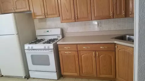 9097 N 95th St, Milwaukee, WI 53224