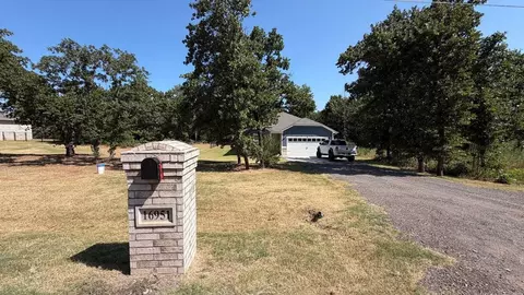 16951 Buck Cir, Newalla, OK 74857