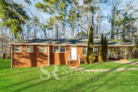 6283 Longino Dr, Union City, GA 30291