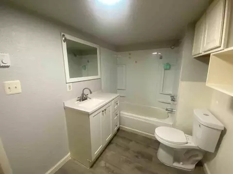 6490 E 69th Ave #B, Commerce City, CO 80022