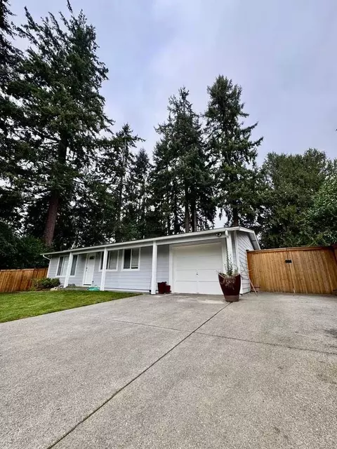 802 S 327th St, Federal Way, WA 98003