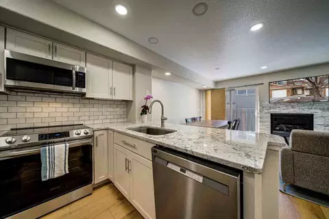 5781 University Village Vw #5781, Colorado Springs, CO 80918