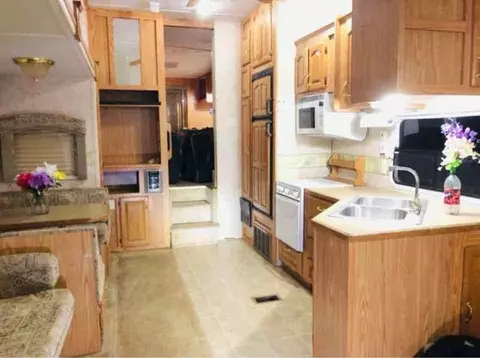 1101 W Maude Ave, Sunnyvale, CA 94085