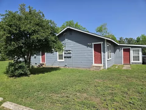 817 Cresthill Rd #3, San Antonio, TX 78220