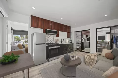 111 Normandie Ave #14, Los Angeles, CA 90004