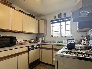 949 Emerson St #10, Denver, CO 80218