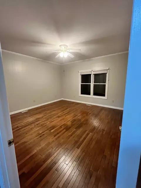 oakwood dr, Columbia, TN 38401