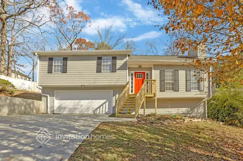 2912 Trotters Crest Dr, Snellville, GA 30039