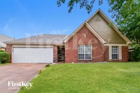 6546 Valley Oak Dr, Memphis, TN 38141
