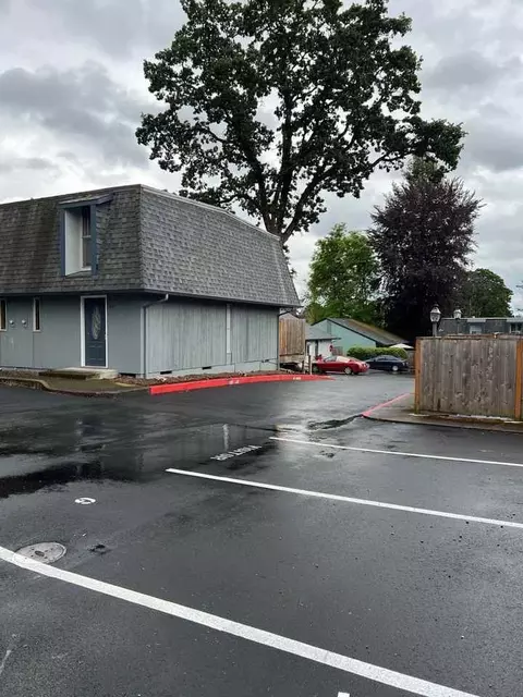 11575 SW Greenburg Rd #24, Tigard, OR 97223
