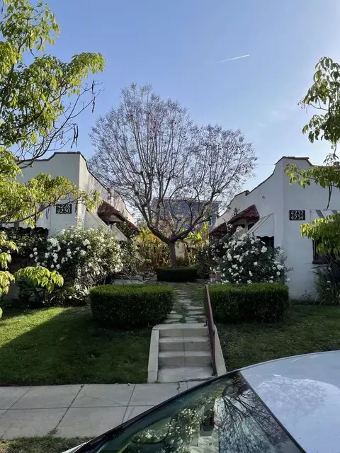 4228 Gateway Ave, Los Angeles, CA 90029