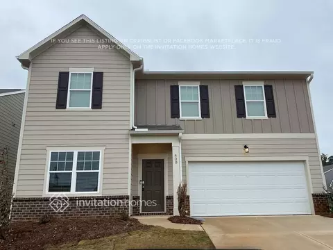 400 San Sebastian Dr, Locust Grove, GA 30248
