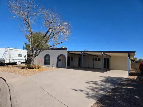 1141 N April Cir #A, Mesa, AZ 85203