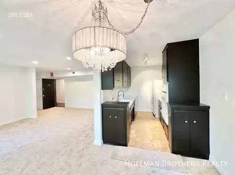 8730 Charleville Blvd #302, Beverly Hills, CA 90211